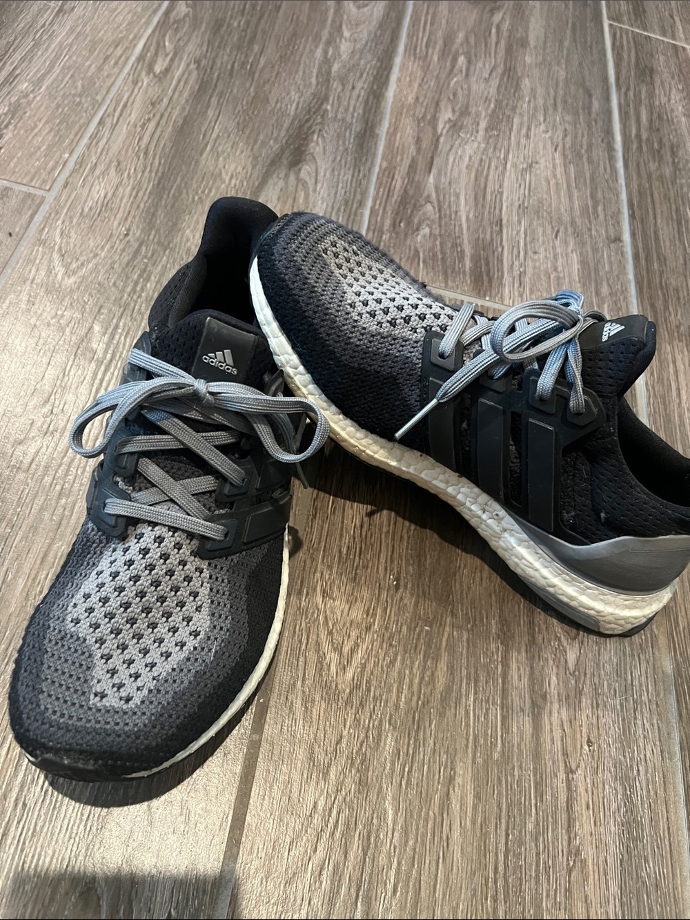 Adidas Women’s Black & Gray Running Shoes